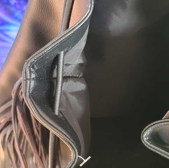 ❗️ VICTORIA SECRET Black Fringe Leather Backpack  ❗️ - Picture 8 of 12